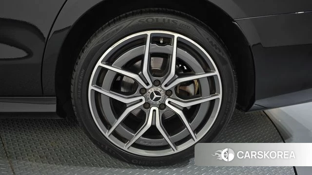 Mercedes-Benz E-Class W213 id 4702426 из Кореи 13