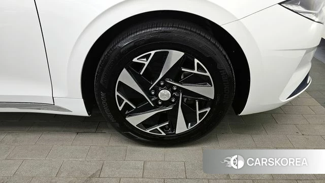 Hyundai The New Grandeur IG Hybrid id 4324242 из Кореи 13