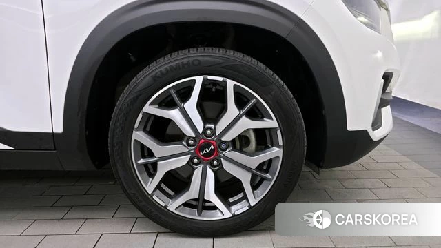 Kia Seltos id 4389053 из Кореи 13