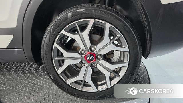 Kia Seltos id 4713009 из Кореи 13