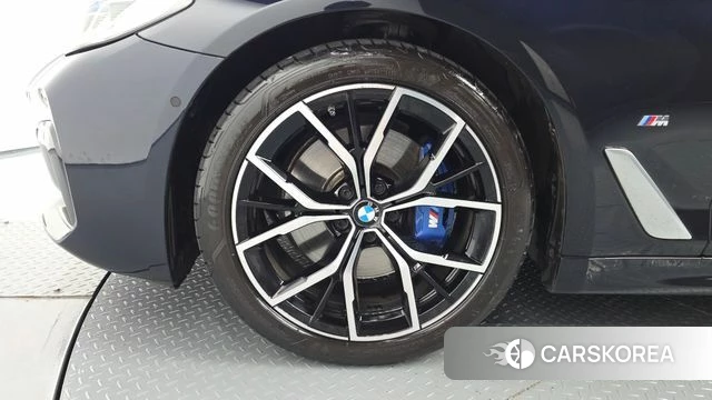 BMW 5 Series (G30) id 4863595 из Кореи 13