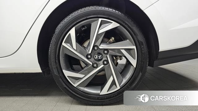 Hyundai The New Avante (CN7) id 4757930 из Кореи 13