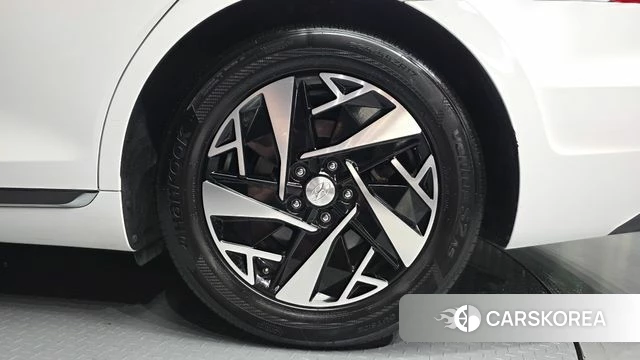 Hyundai The New Grandeur IG Hybrid id 4535798 из Кореи 13