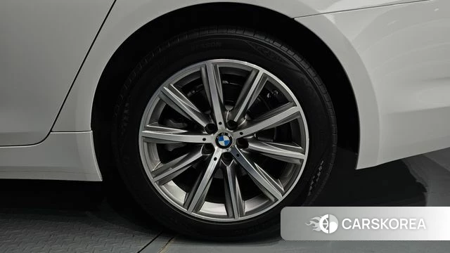 BMW 5 Series (G30) id 4403345 из Кореи 13