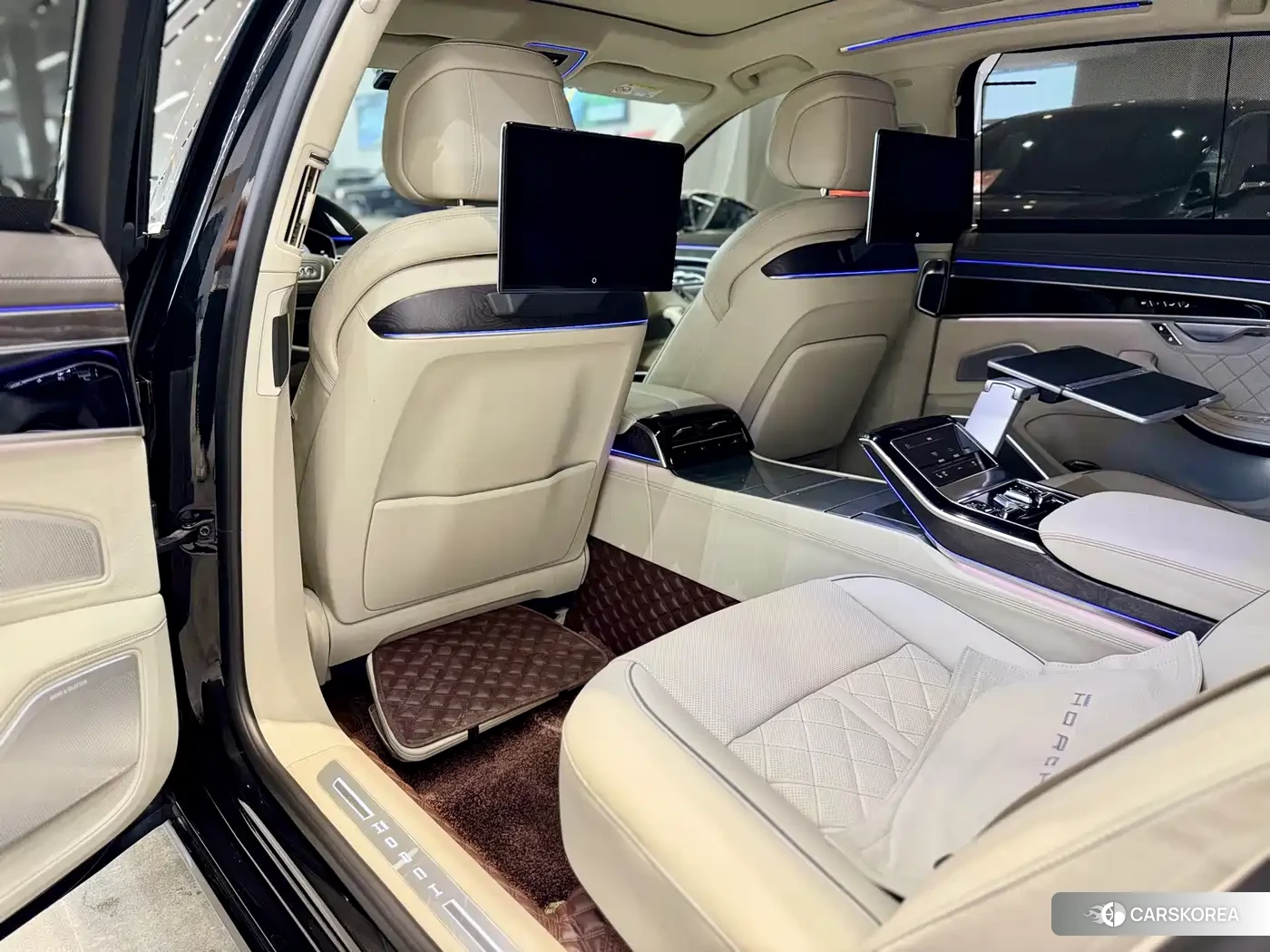 Audi A8 id 4559868 из Китая 13