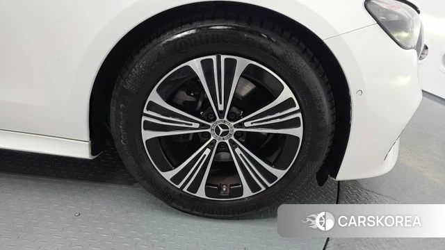 Mercedes-Benz E-Class W214 id 4474466 из Кореи 13