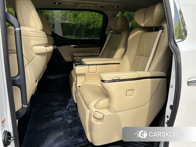 Toyota Wilfa id 4261582 из Китая 13