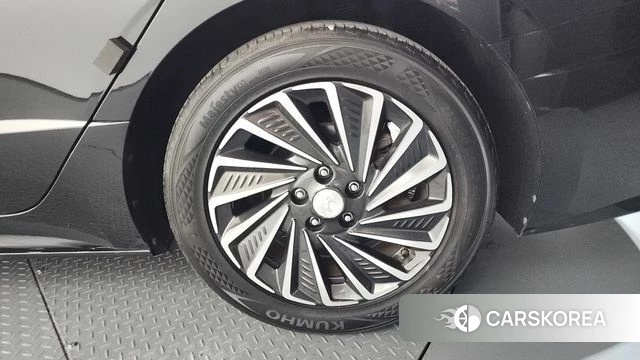 Hyundai Sonata Hybrid (DN8) id 4520126 из Кореи 13
