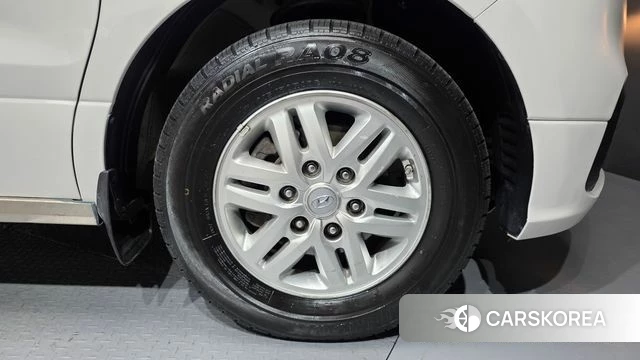 Hyundai The New Grand Starex id 4918399 из Кореи 13
