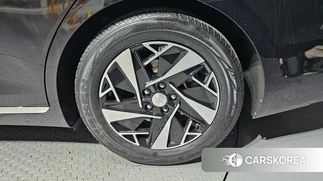 Hyundai The New Grandeur IG Hybrid id 4223833 из Кореи 13