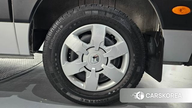 Renault Korea (Samsung) Master id 4268413 из Кореи 13