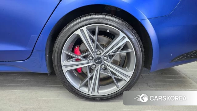 Genesis The New G70 id 4292035 из Кореи 13