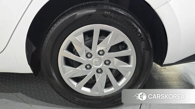 Hyundai Avante (CN7) id 4580701 из Кореи 13