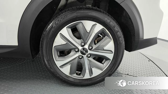 Kia Niro Plus id 4444062 из Кореи 13
