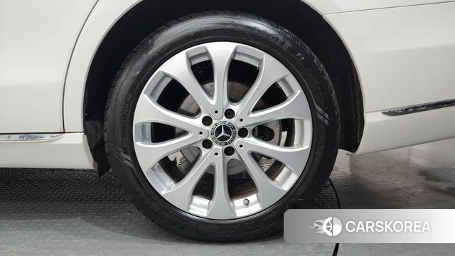 Mercedes-Benz E-Class W213 id 4759875 из Кореи 13