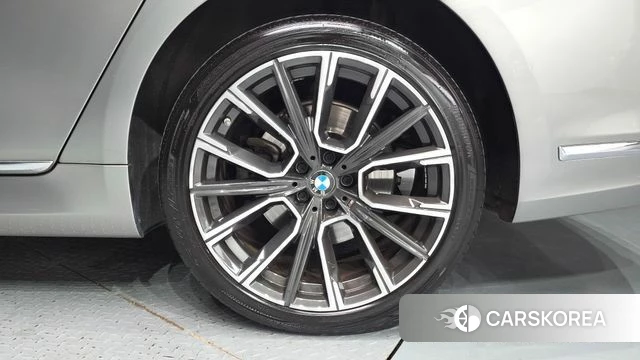 BMW 7 Series (G11) id 4677535 из Кореи 13