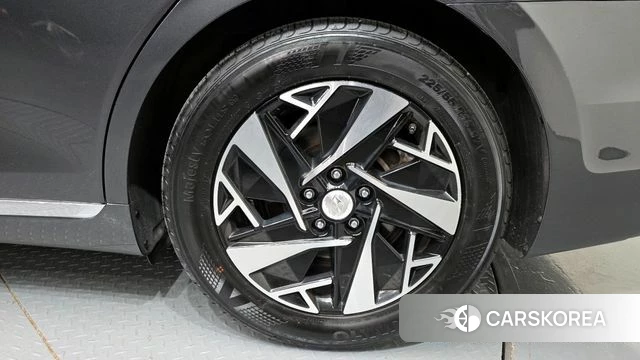 Hyundai The New Grandeur IG Hybrid id 4187473 из Кореи 13