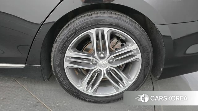 Hyundai Grandeur IG id 4371577 из Кореи 13