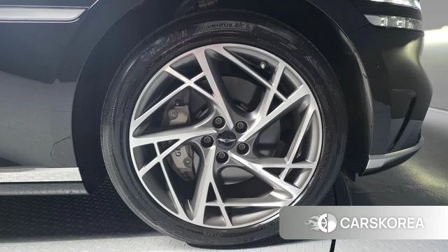 Genesis G90 (RS4) id 4774412 из Кореи 13