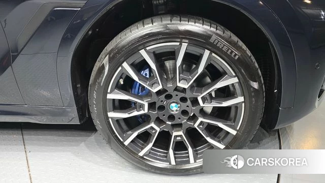 BMW X6 (G06) id 4349167 из Кореи 13