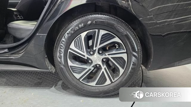 Hyundai Sonata Hybrid (DN8) id 4224950 из Кореи 13