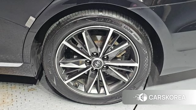 Hyundai The New Grandeur IG id 4501877 из Кореи 13