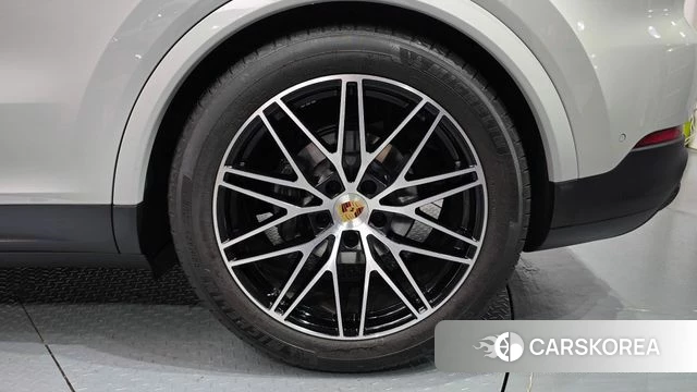 Porsche Cayenne (PO536) id 4635613 из Кореи 13