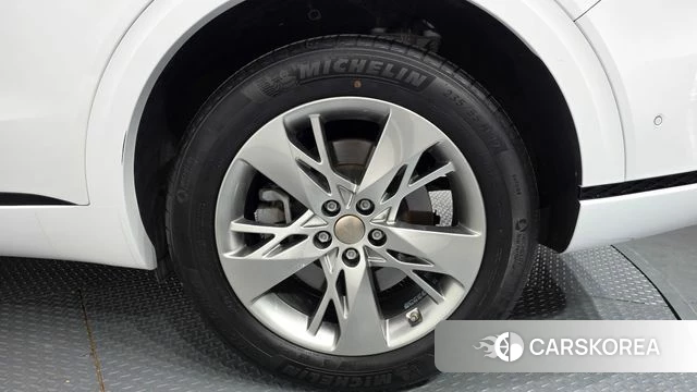 Genesis GV70 id 4429240 из Кореи 13