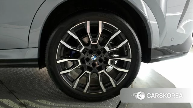 BMW X6 (G06) id 4387740 из Кореи 13