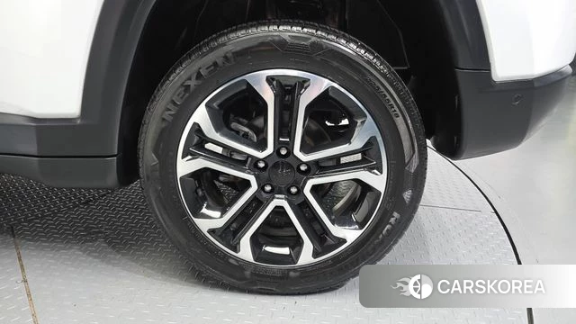 Jeep Compass 2nd Generation id 4592184 из Кореи 13