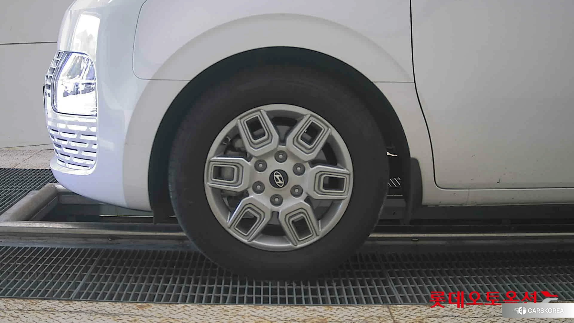 Hyundai Staria Hybrid id 4902398 из Кореи 13