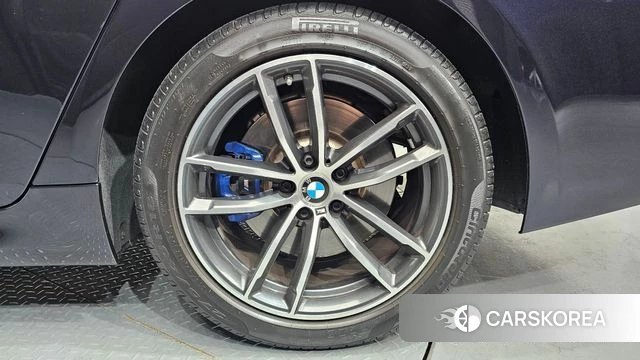 BMW 5 Series (G30) id 4338041 из Кореи 13