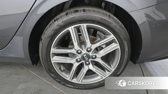 Kia Come New K3 id 4410527 из Кореи 13