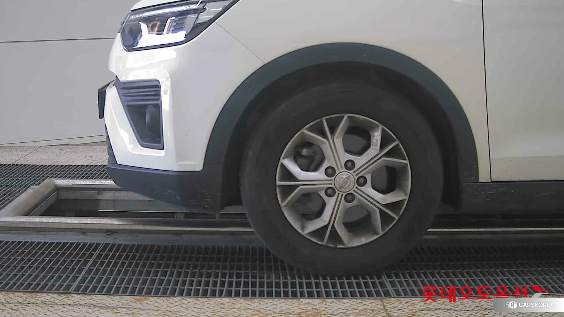 SsangYong Tivoli id 4909356 из Кореи 13