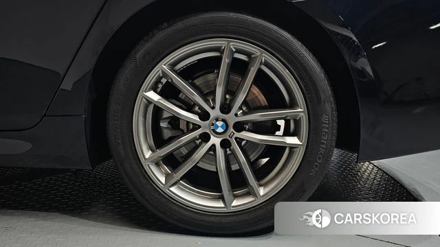 BMW 5 Series (G30) id 4698240 из Кореи 13