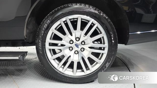 Ford Expeditation id 4591274 из Кореи 13