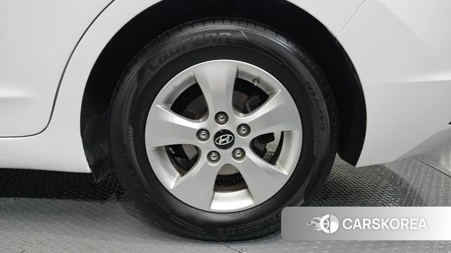 Hyundai The New Avante AD id 4424669 из Кореи 13