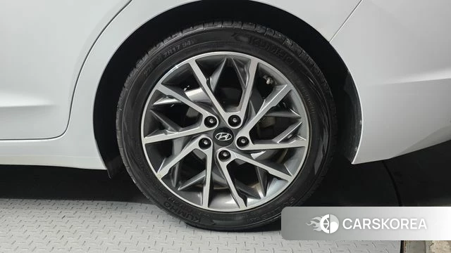 Hyundai The New Avante AD id 4543054 из Кореи 13