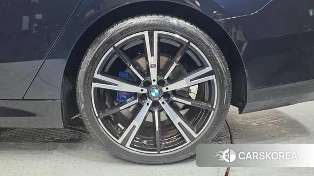 BMW 5 Series (G60) id 4749191 из Кореи 13