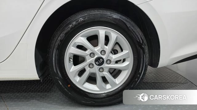 Kia Come New K3 id 4780487 из Кореи 13