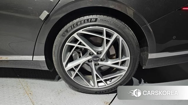Genesis G90 (RS4) id 4361375 из Кореи 13