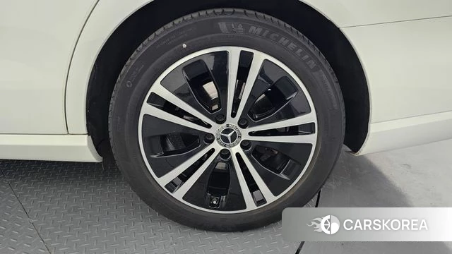 Mercedes-Benz E-Class W213 id 4330844 из Кореи 13