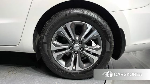 Kia The New Carnival id 4930950 из Кореи 13