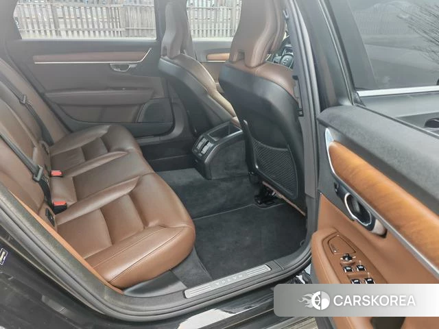 Volvo S90 id 3889836 из Китая 13
