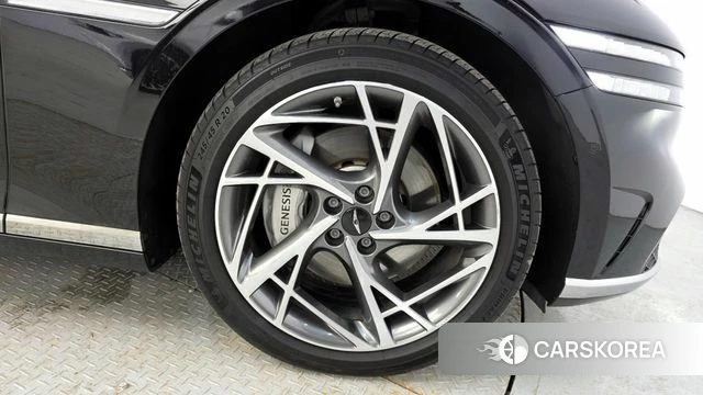 Genesis G90 (RS4) id 4186828 из Кореи 13