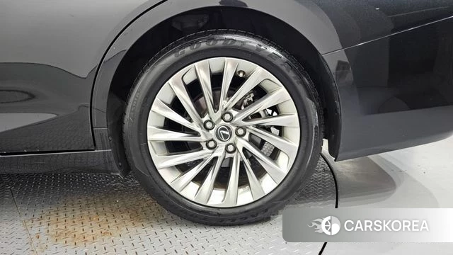 Lexus ES300h 7th generation id 4692151 из Кореи 13