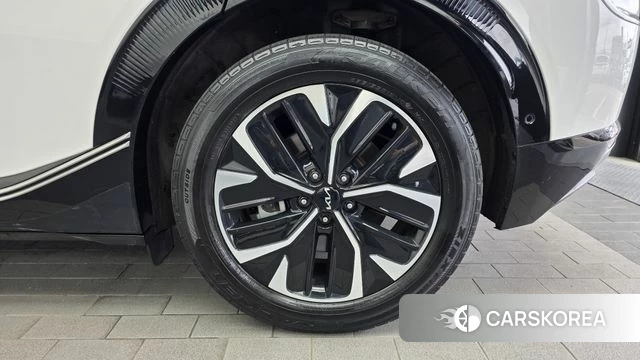 Kia EV6 id 4505617 из Кореи 13