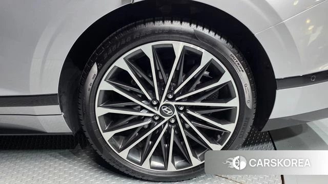 Hyundai Grandeur Hybrid (GN7) id 4681712 из Кореи 13