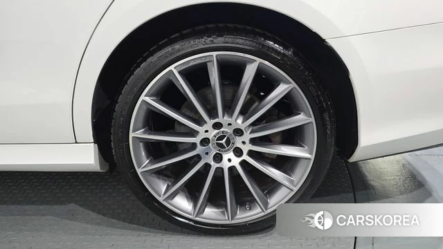 Mercedes-Benz E-Class W213 id 4712383 из Кореи 13