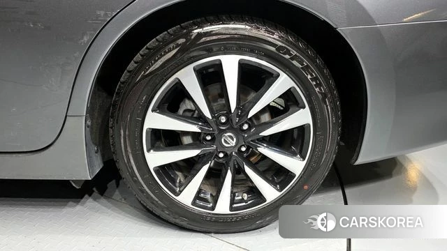 Nissan Altima id 4310970 из Кореи 13